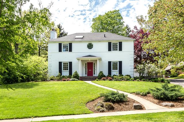 front view picture of 2124 Brockman Boulevard, Ann Arbor, MI. 48104
