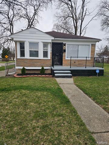 front view picture of 15914 Eastburn Street, Detroit, MI. 48205