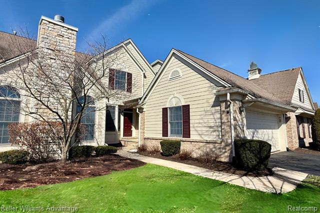 front view picture of 16681 Lyonhurst Circle, Northville, MI. 48168