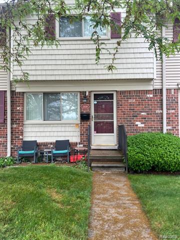 front view picture of 23538 Baker Street, Taylor, MI. 48180