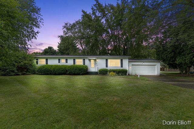 front view picture of 99 Aldon Lane, Ionia, MI. 48846
