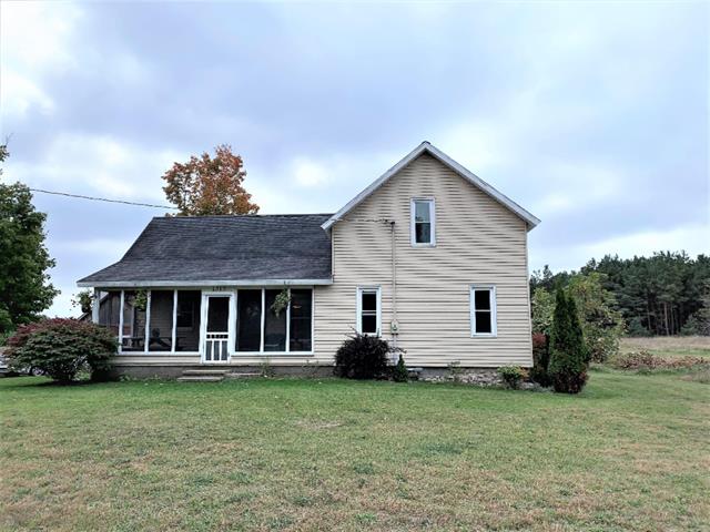 front view picture of 1313 W Lever Road, Hart, MI. 49420