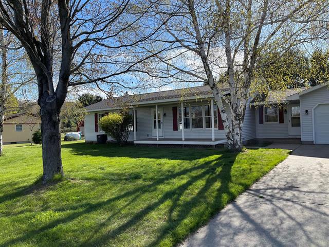 front view picture of 2830 Bradford Road, Manistee, MI. 49660
