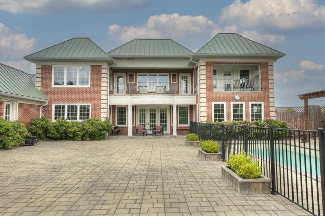 front view picture of 7453 Laprairie Lane, Ann Arbor, MI. 48103