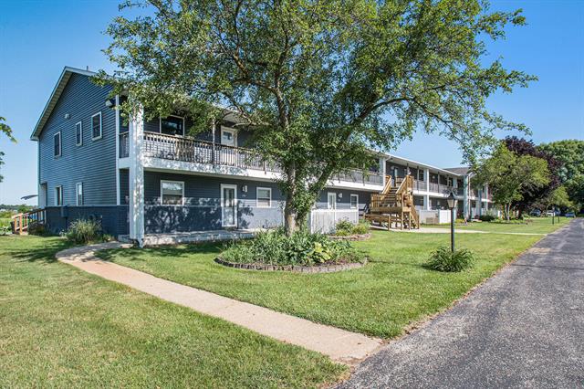front view picture of 68570 Morton Drive, Edwardsburg, MI. 49112