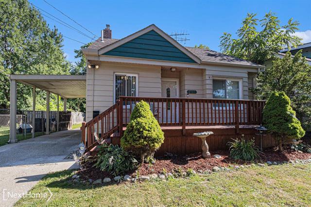 front view picture of 2737 Swayze, Flint, MI. 48503