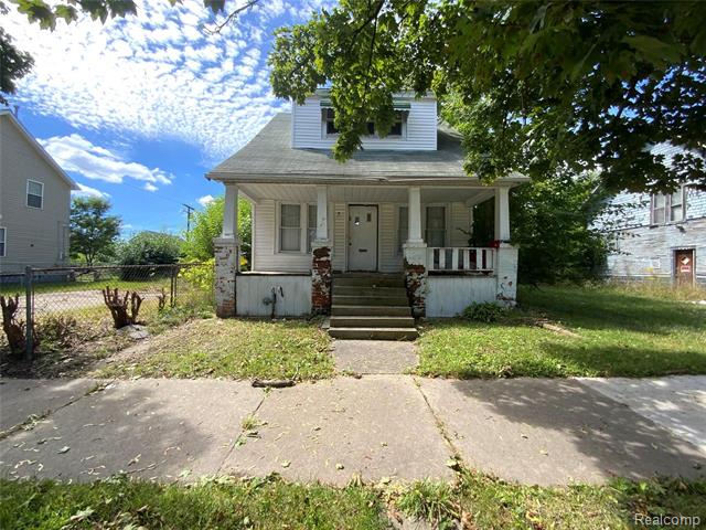 front view picture of 4755 Holcomb Street, Detroit, MI. 48214