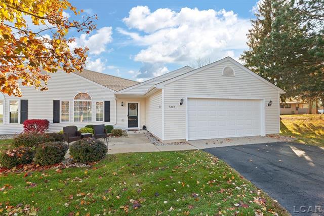 front view picture of 502 Carriage Drive, Tecumseh, MI. 49286