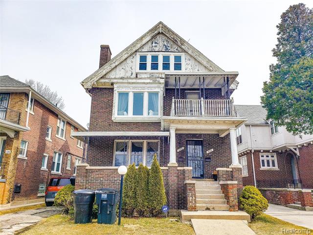 front view picture of 426 Piper Boulevard, Detroit, MI. 48215