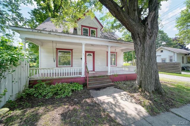 front view picture of 224 E Berry, Adrian, MI. 49221