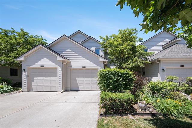 front view picture of 3350 Breckland Court, Ann Arbor, MI. 48108