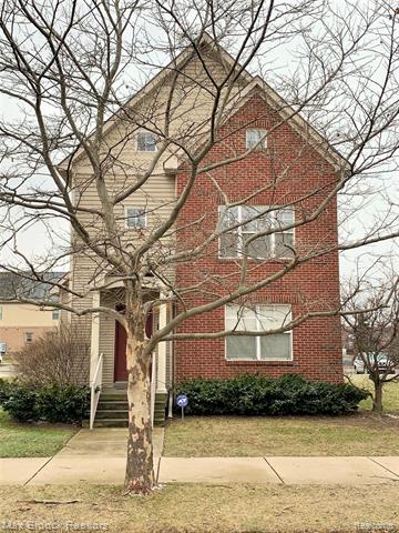 front view picture of 4120 Miracles Boulevard, Detroit, MI. 48201