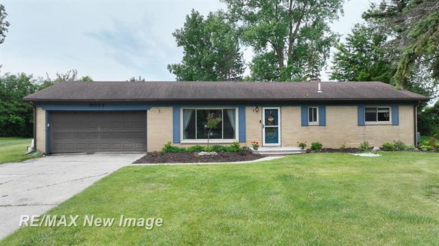 front view picture of 5071 Heidi Lane, Saginaw, MI. 48604