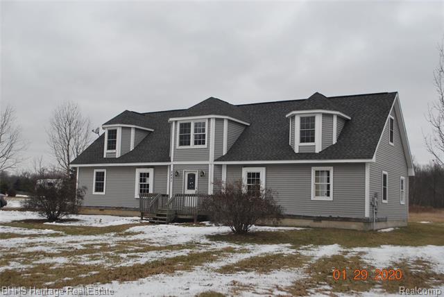 front view picture of 5451 E M-36, Stockbridge, MI. 49285