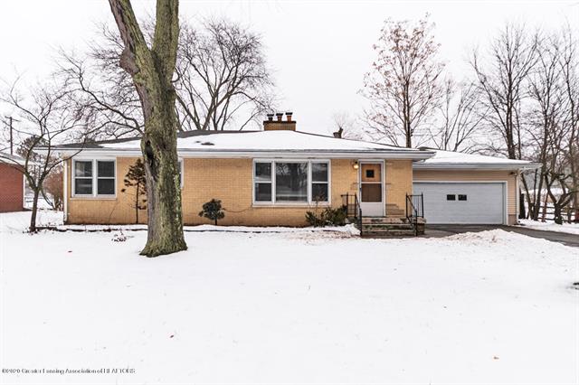 front view picture of 2618 Greencliff Drive, East Lansing, MI. 48823