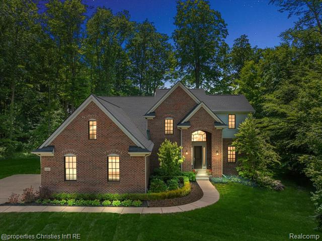 front view picture of 16463 Constance Court, Northville, MI. 48168