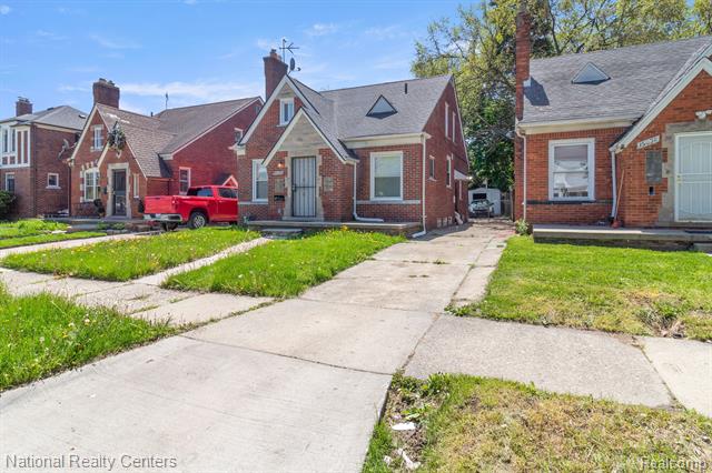front view picture of 15044 Young Street, Detroit, MI. 48205