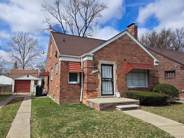 front view picture of 17561 Greenview Avenue, Detroit, MI. 48219