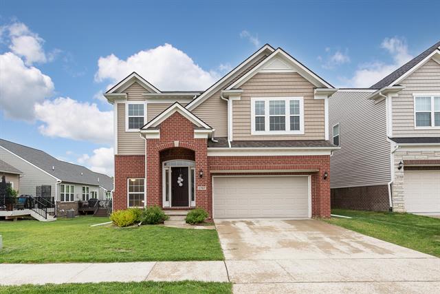 front view picture of 2767 St Regis Way, Ann Arbor, MI. 48105
