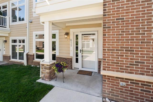 front view picture of 611 Woodland, Dexter, MI. 48130