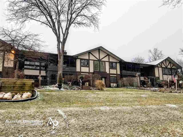 front view picture of 3806 Wroxton Dr., Flint, MI. 48532