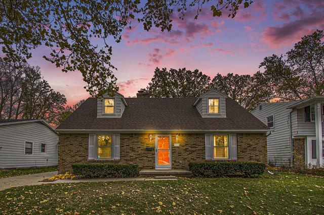 front view picture of 2409 Victor Avenue, Lansing, MI. 48911