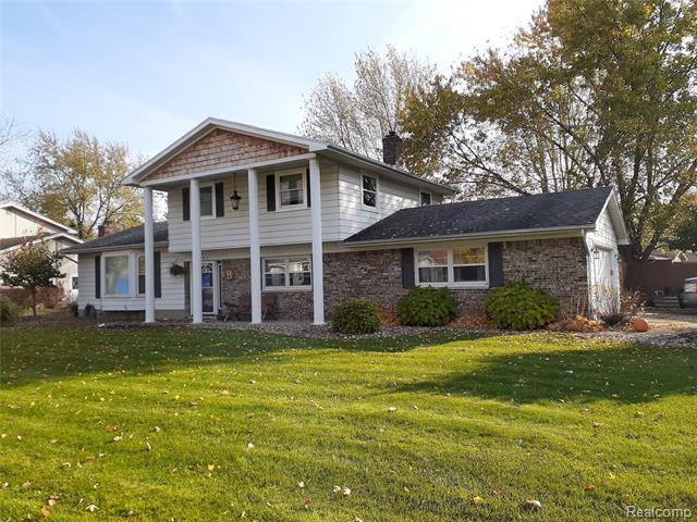front view picture of 5065 Hyde Park Drive, Swartz Creek, MI. 48473
