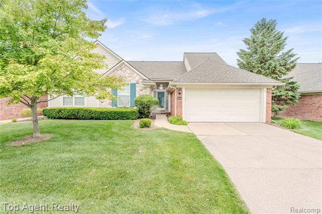 front view picture of 5669 Woodview Dr., Sterling Heights, MI. 48314