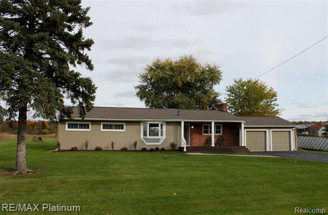 front view picture of 8249 Beers Road, Swartz Creek, MI. 48473