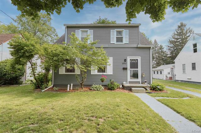 front view picture of 1103 Petoskey, Adrian, MI. 49221