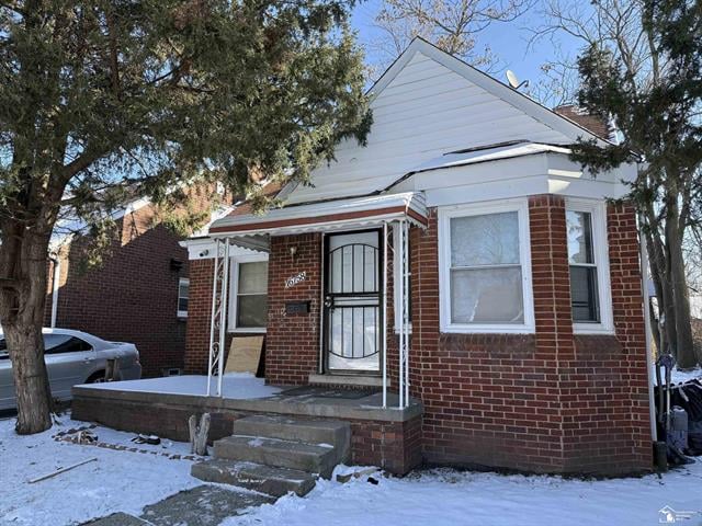 front view picture of 16758 Murray Hill Street, Detroit, MI. 48235