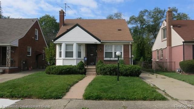 front view picture of 9037 Longacre Street, Detroit, MI. 48228
