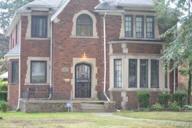 front view picture of 20096 Shrewsbury Road, Detroit, MI. 48221
