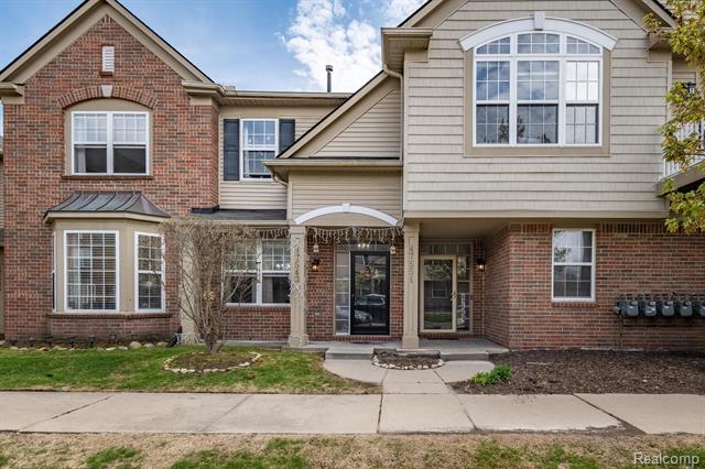 front view picture of 47543 Pembroke Drive, Canton, MI. 48188