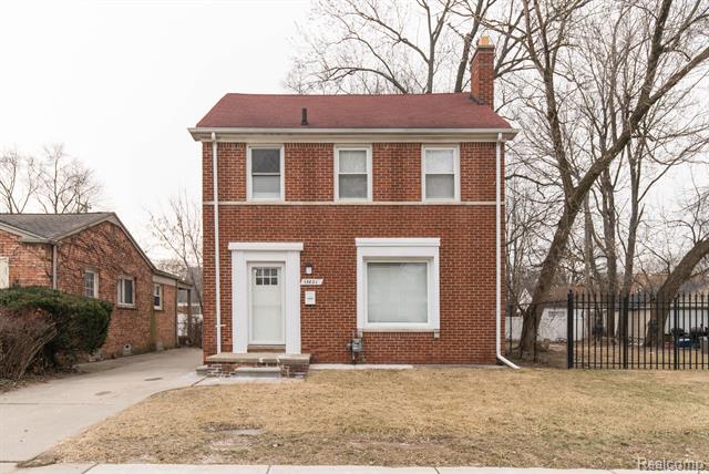front view picture of 15821 Kentfield St, Detroit, MI. 48223