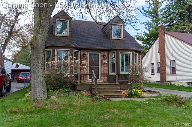 front view picture of 135 N Wilson Ave, Royal Oak, MI. 48067