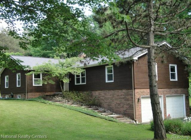 front view picture of 4848 General Squier, Dryden, MI. 48428