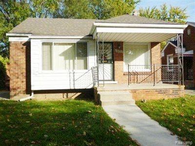 front view picture of 18456 Edinborough Road, Detroit, MI. 48219
