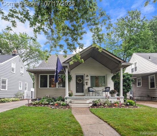 front view picture of 309 S Dorchester Ave, Royal Oak, MI. 48067