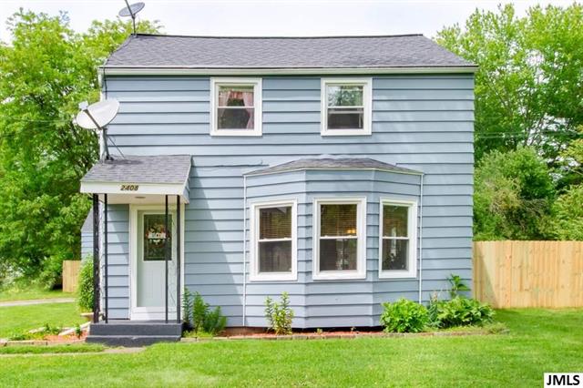 front view picture of 2408 Cobb, Jackson, MI. 49203