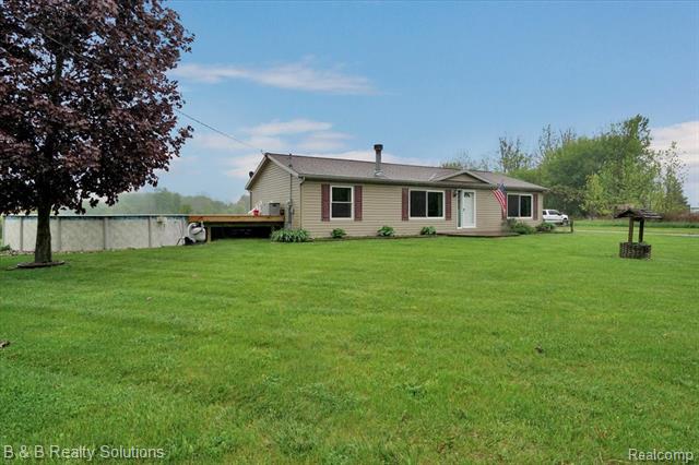 front view picture of 5951 English, Silverwood, MI. 48760