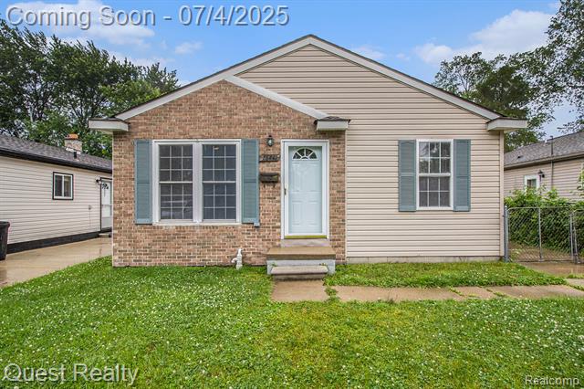 front view picture of 26441 Spicer St, Madison Heights, MI. 48071