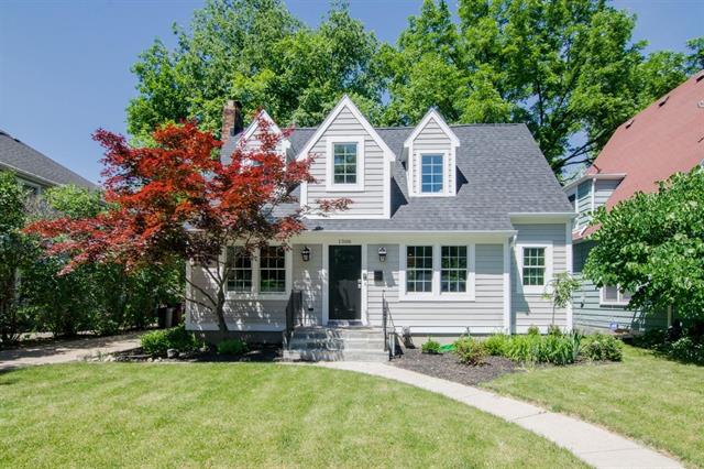 front view picture of 1506 Golden Avenue, Ann Arbor, MI. 48104