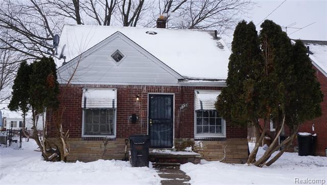 front view picture of 11497 Lakepointe Street, Detroit, MI. 48224