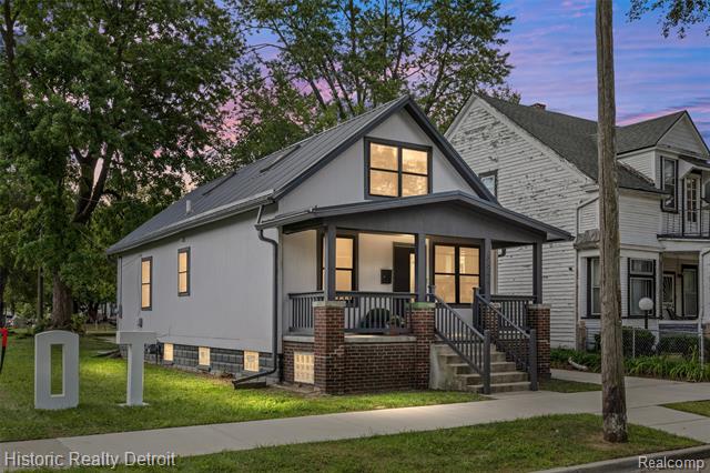 front view picture of 3644 Preston Street, Detroit, MI. 48207