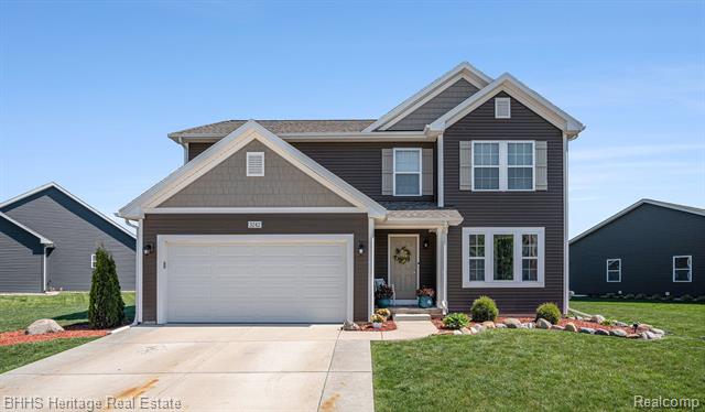 front view picture of 3242 Hill Hollow Lane, Howell, MI. 48855