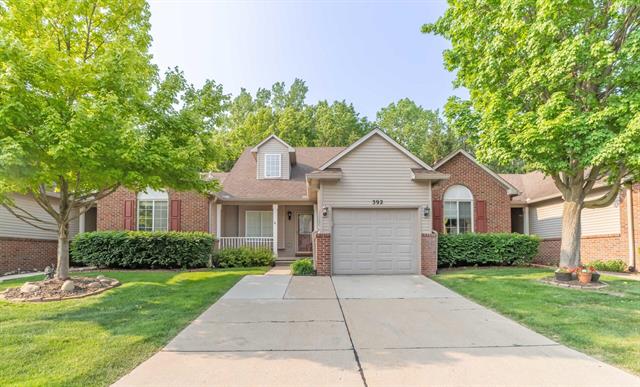 front view picture of 392 Woodfield Square Lane, Brighton, MI. 48116