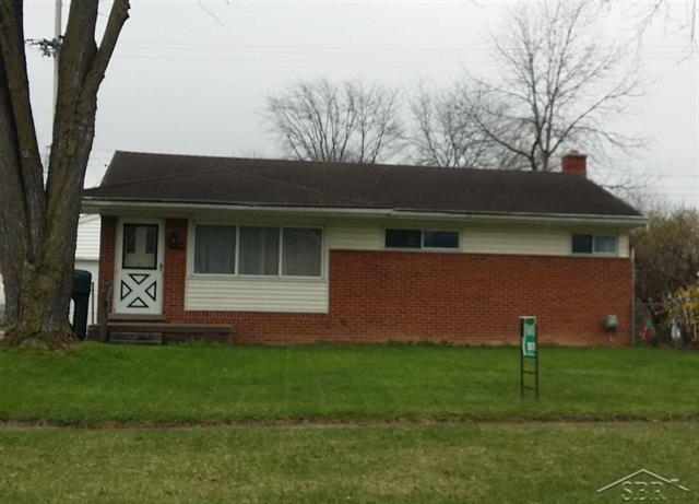 front view picture of 2270 Anderson Rd, Saginaw, MI. 48603