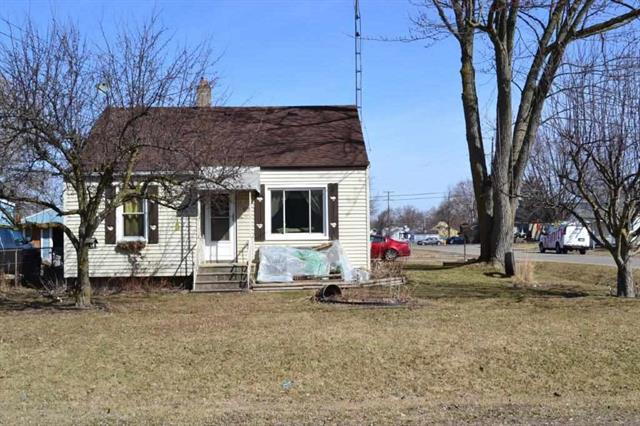 front view picture of 2093 Morris, Burton, MI. 48529