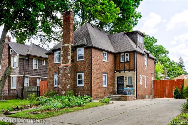 front view picture of 16636 Wildemere Street, Detroit, MI. 48221